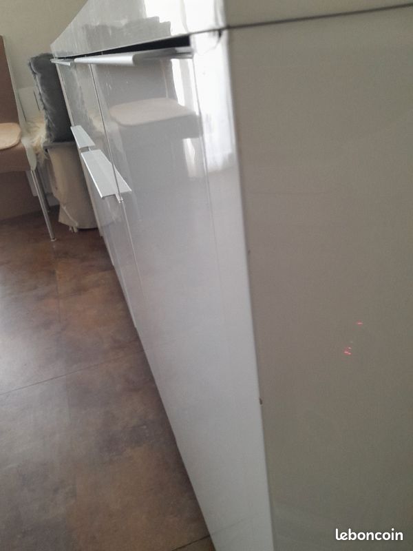 Buffet blanc (image 2)