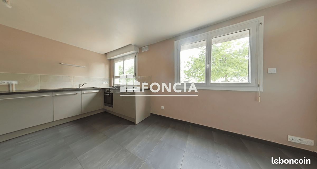 Appartement 4 pièces 79 m² · à Lanester · 79 m² · 755 €/mois