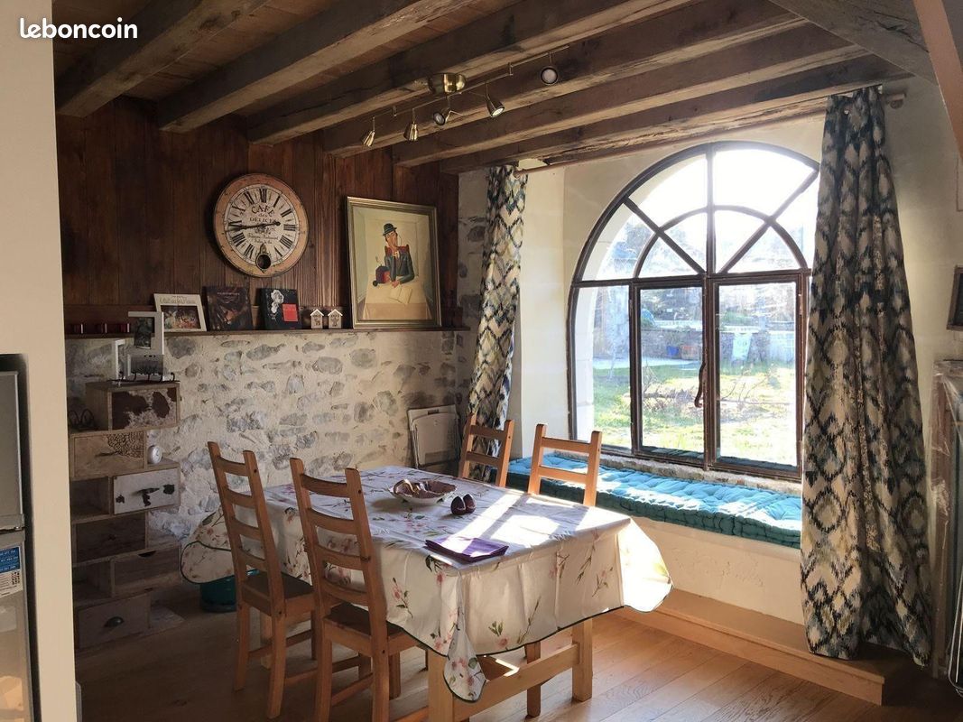 Maison 5 pièces 160 m² · à Blaison-Saint-Sulpice · 160 m² · 1 300 €/mois