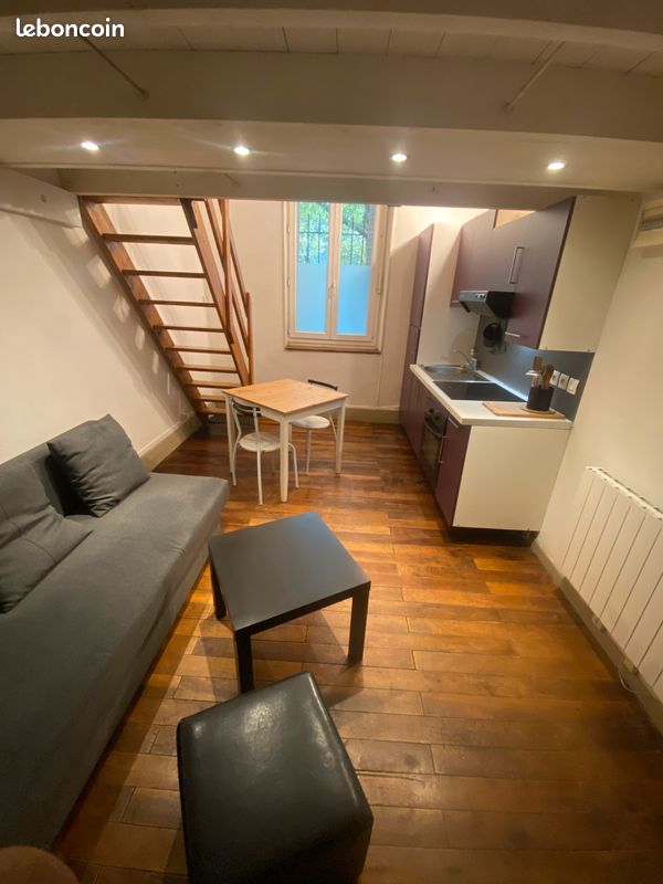 Appartement 8 pièces 110 m² · à Grenoble · 110 m² · 205 000 €