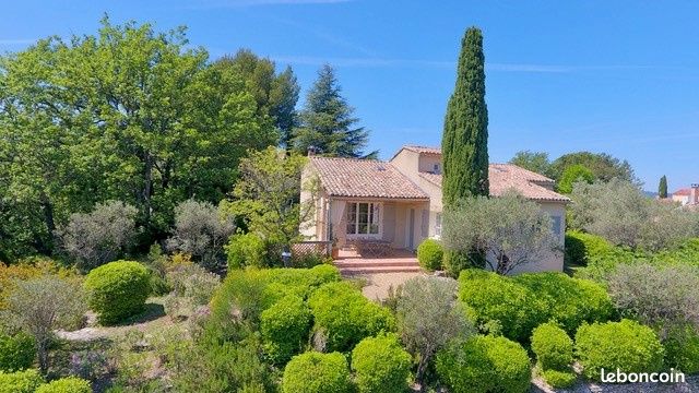 Maison 4 pièces 130 m² · à Vaison-la-Romaine · 130 m² · 449 000 €