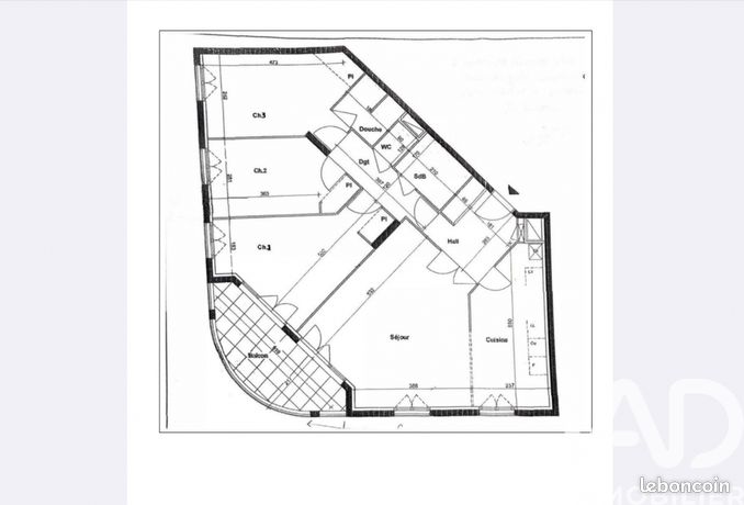 Appartement 4 pièces 94 m² — 19
