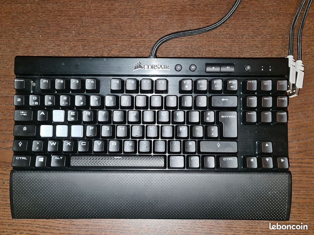 Clavier gamer Corsair K65 RGB (image 2)