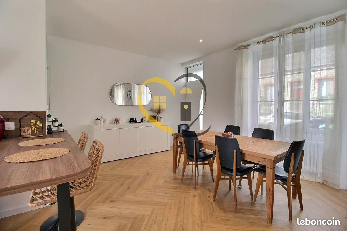 Maison 5 pièces 121 m² · à Bourges · 121 m² · 350 000 €