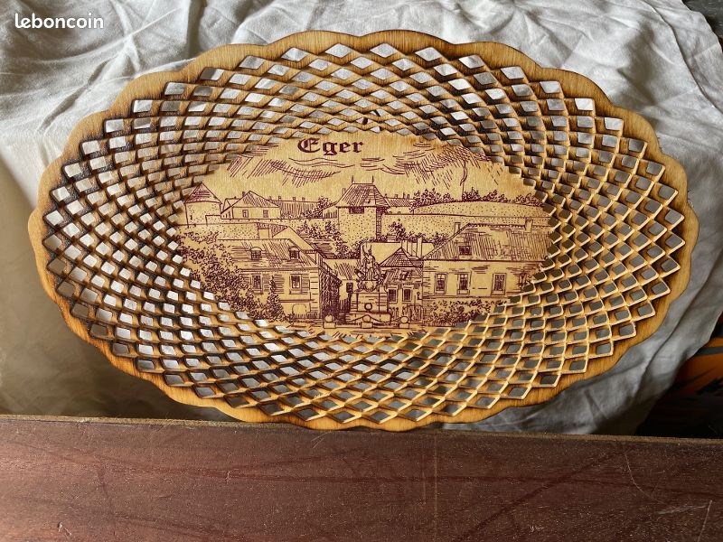 Corbeille bois rotin (image 1)