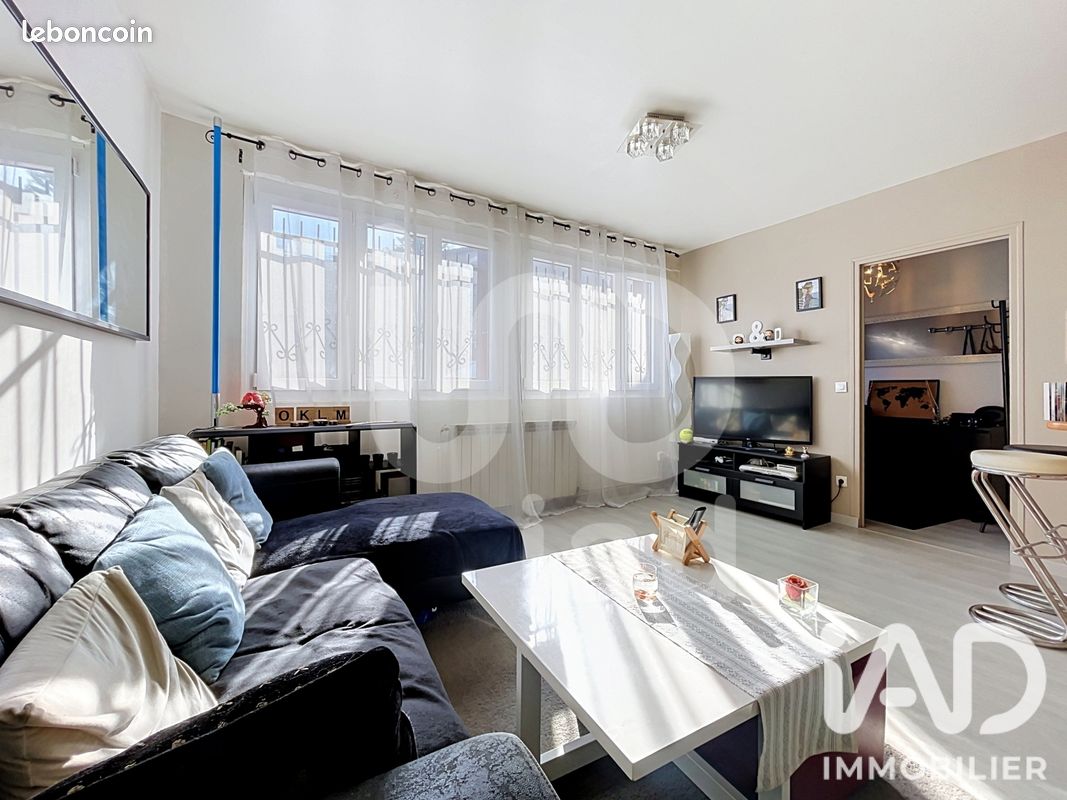 Appartement 2 pièces 55 m² · à Neuilly-sur-Marne · 55 m² · 189 000 €