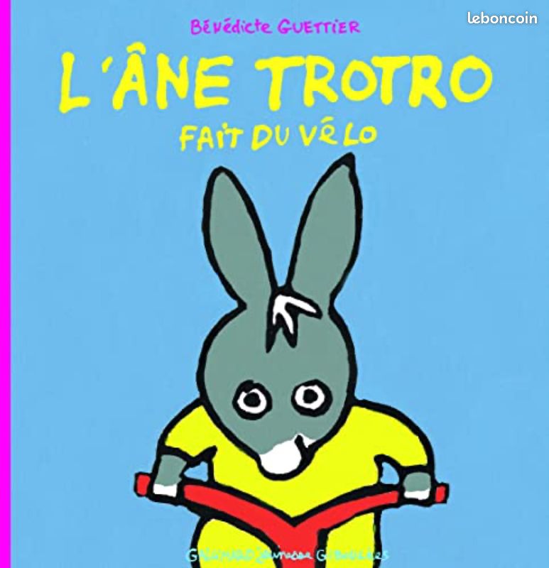 L’âne trotro fait du vélo (image 1)