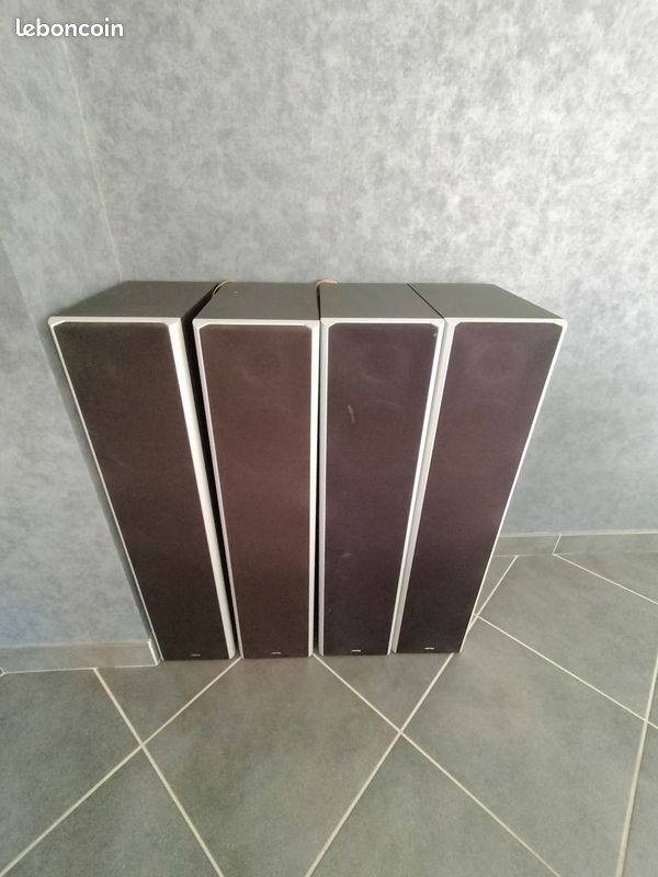 Enceintes jamo cornet 195 acajou 2 paires + jamo center 200 à