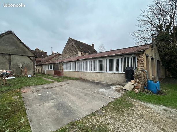 https://img.leboncoin.fr/api/v1/lbcpb1/images/5e/c1/0a/5ec10a14ae286647af24accaac66057cde09b6db.jpg?rule=ad-image