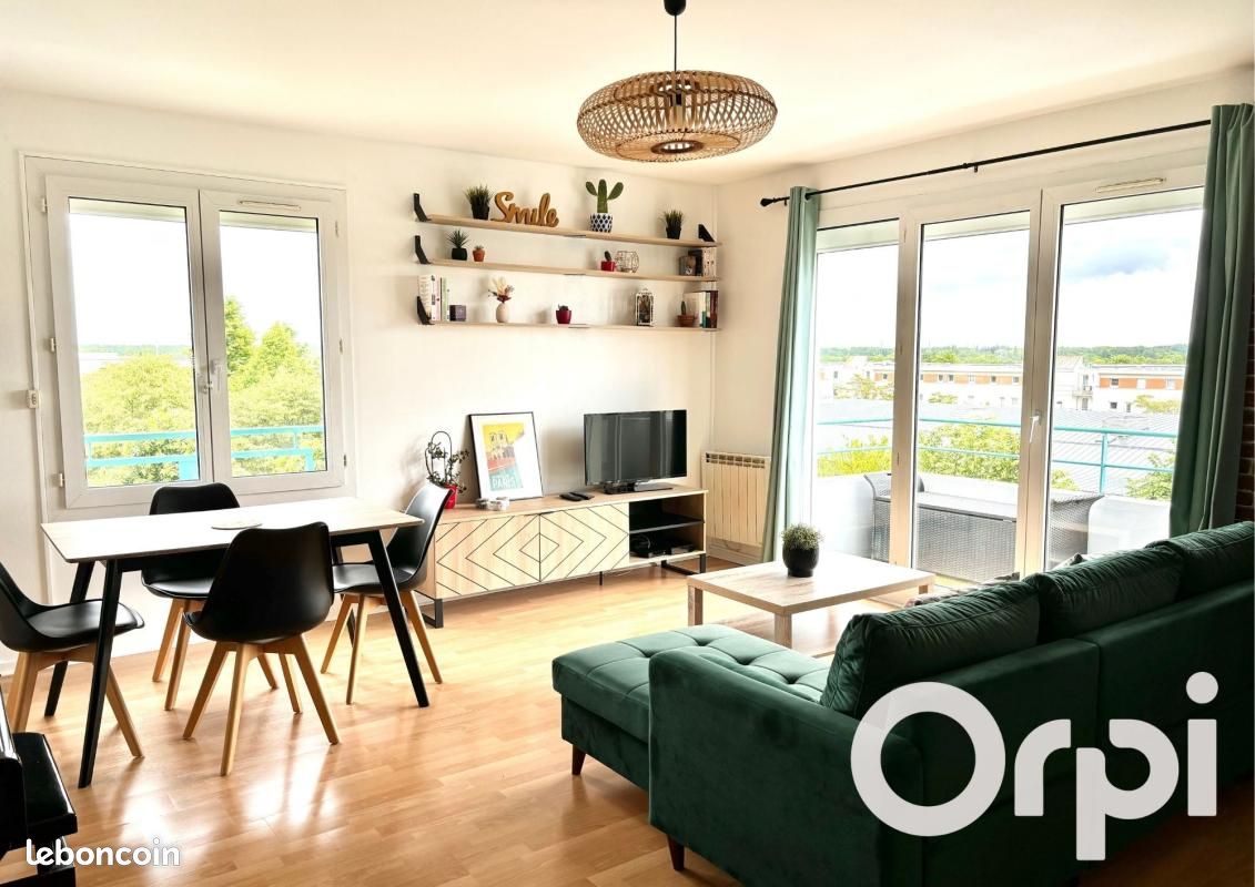 Appartement 3 pièces 67 m² · à Élancourt · 67 m² · 1 172 €/mois