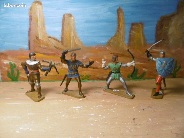 FIGURINE STARLUX CHEVALIER Moyen Age EUR 45,00 - FR