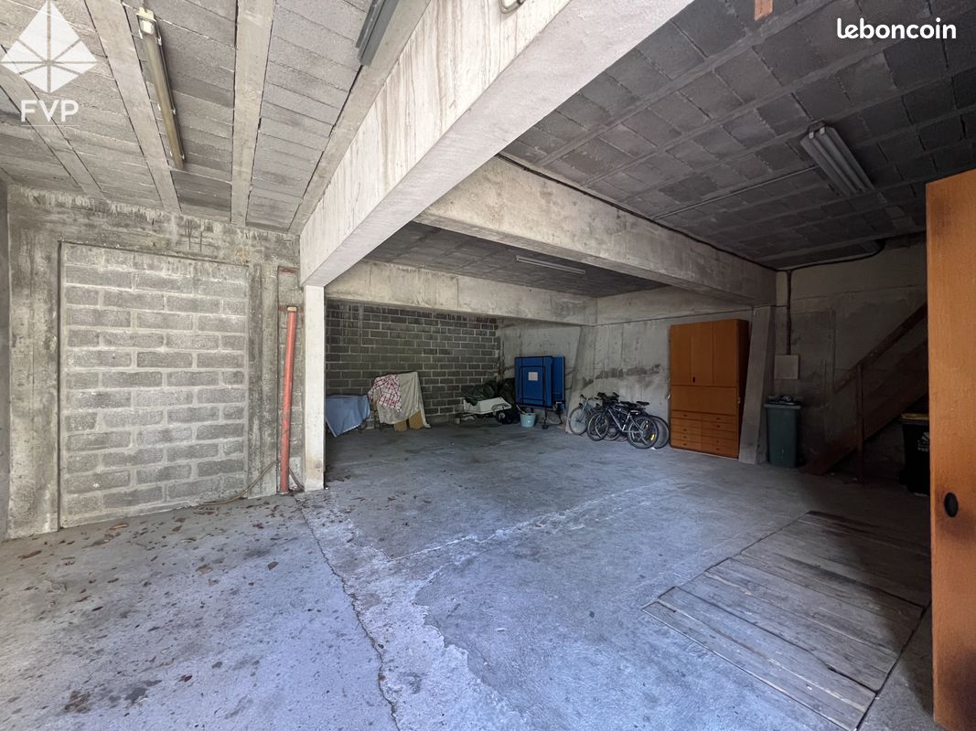 Maison 11 pièces 277 m² (image 23)