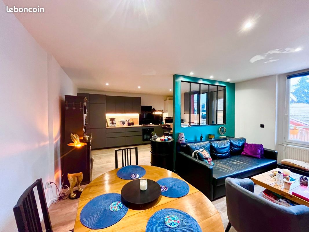 Appartement 4 pièces 80 m² · à Roche-la-Molière · 80 m² · 760 €/mois