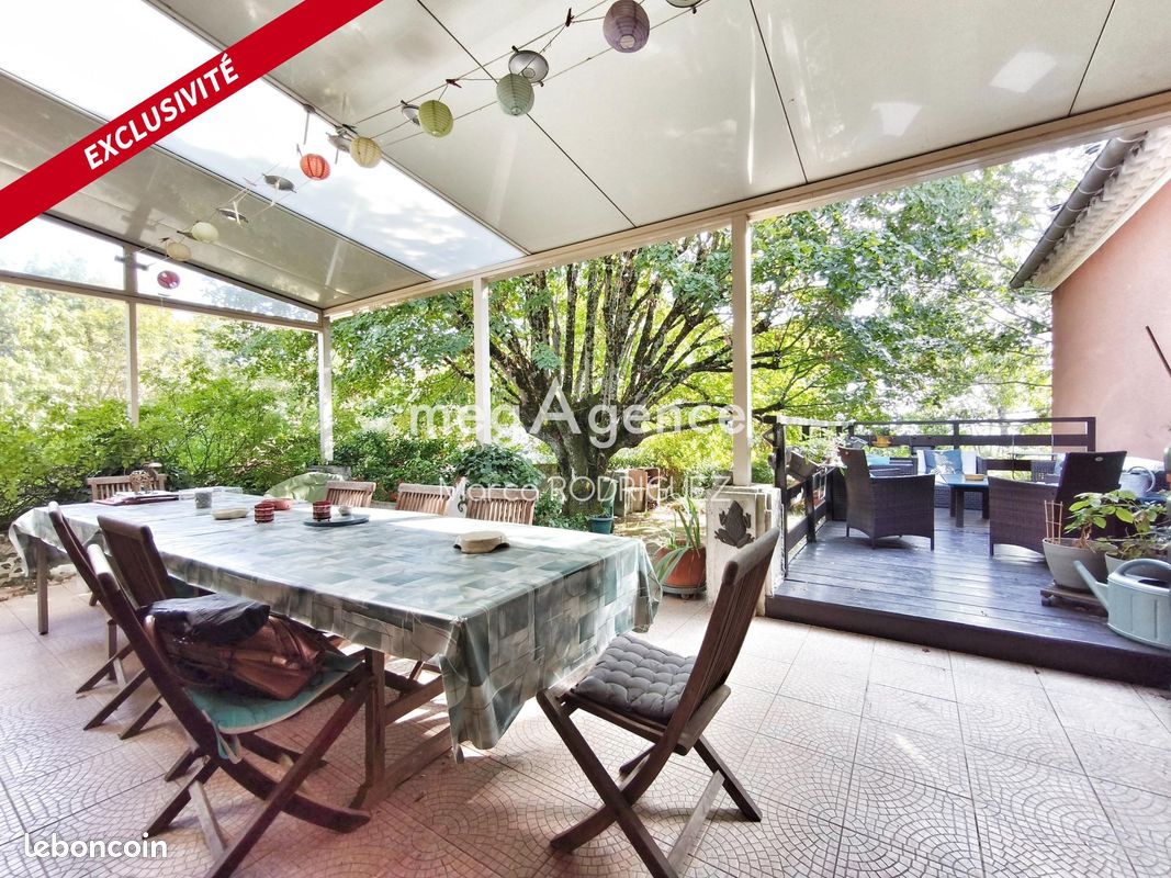 Maison 6 pièces 181 m² · à Villemagne · 181 m² · 260 000 €