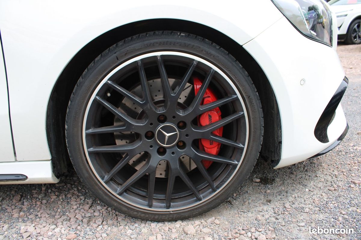 Mercedes CLASSE A 45 AMG "4MATIC" 380 CV GPS CAMÉRA JA 19 USB RECARO FULL LED BOITE SPEEDSHIFT-DCT (image 6)