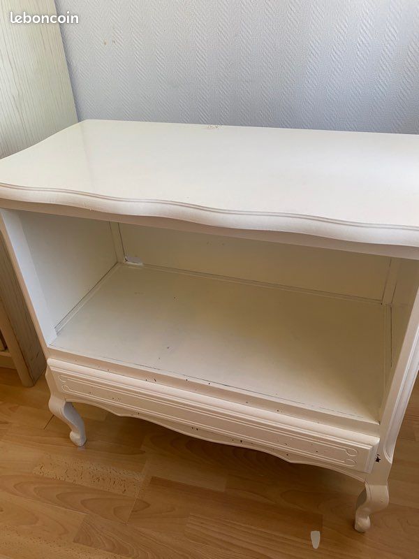 Commode (image 3)