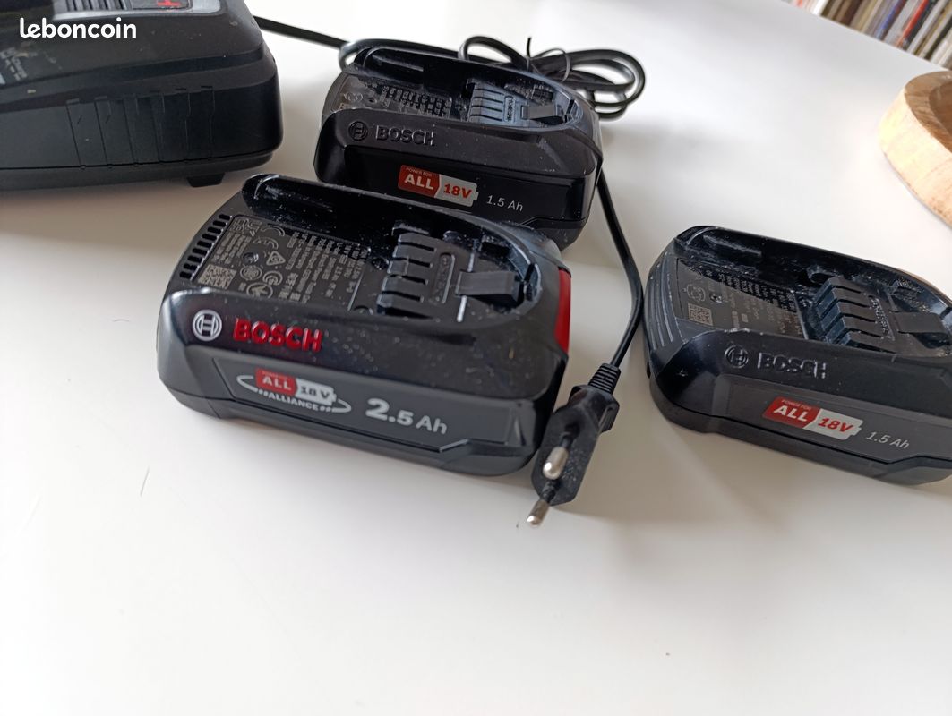 Chargeur et accu bosch (image 2)