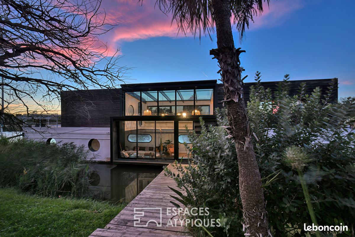 Maison 5 pièces 130 m² · à Aigues-Mortes · 130 m² · 590 000 €