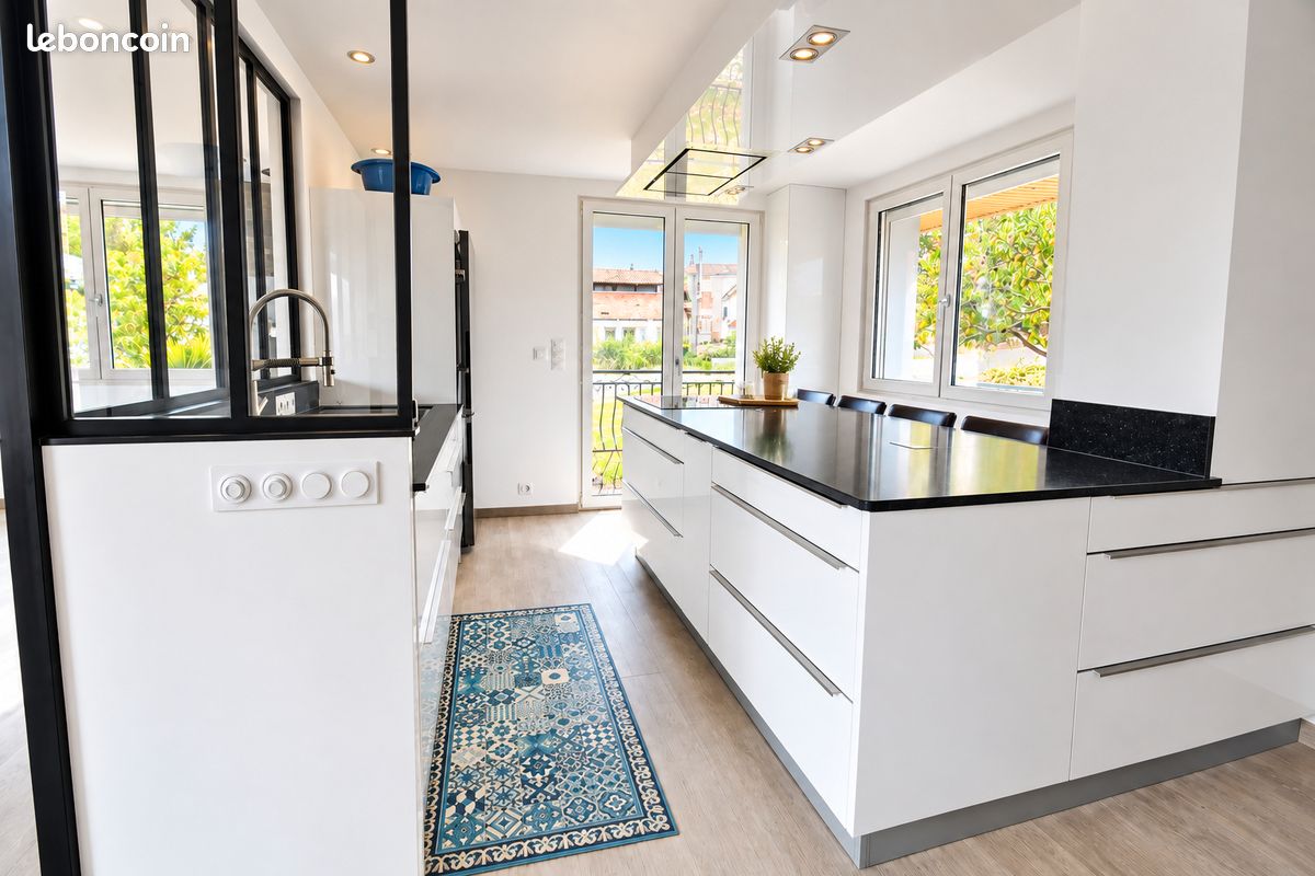 Maison 4 pièces 77 m² · à Saint-Just-Saint-Rambert · 77 m² · 279 000 €