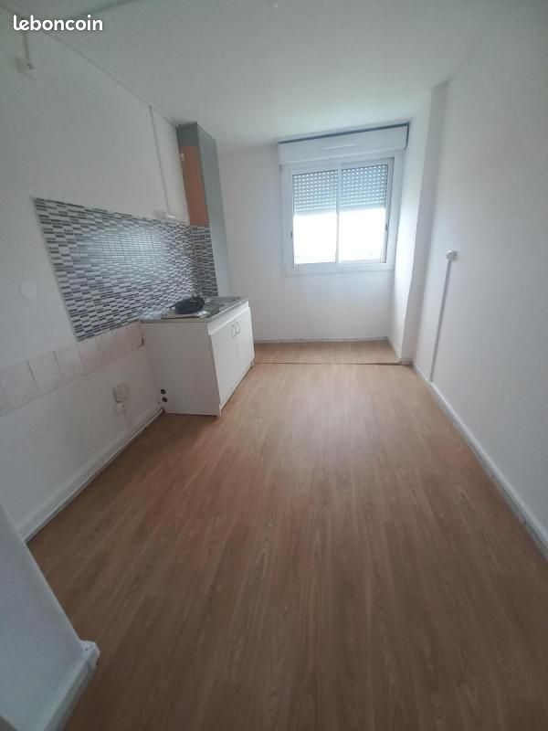 Appartement 5 pièces 85 m² - Cenon 33150 (image principale 4)