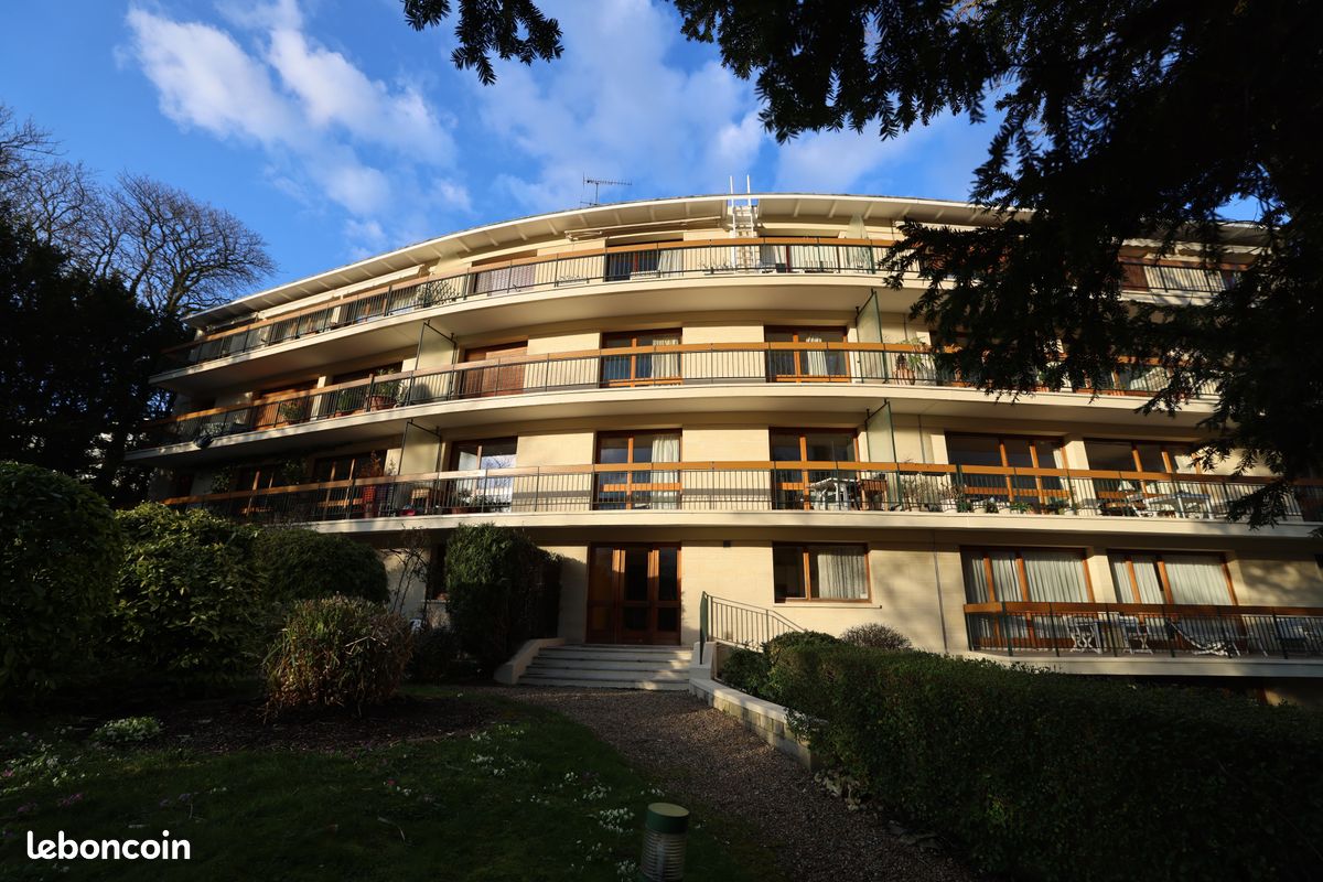 Appartement 2 pièces 55 m² · à Saint-Germain-en-Laye · 55 m² · 416 000 €