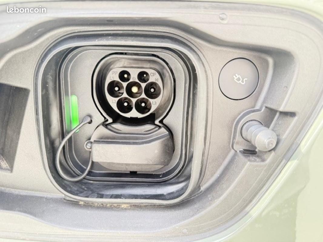 Volvo C40 Recharge Extended Range 252 ch 1EDT Plus (image 9)