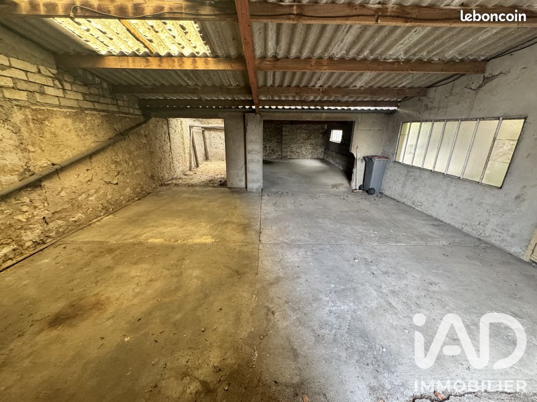 Maison 1 pièce 70 m² · à Montereau-Fault-Yonne · 70 m² · 500 €/mois