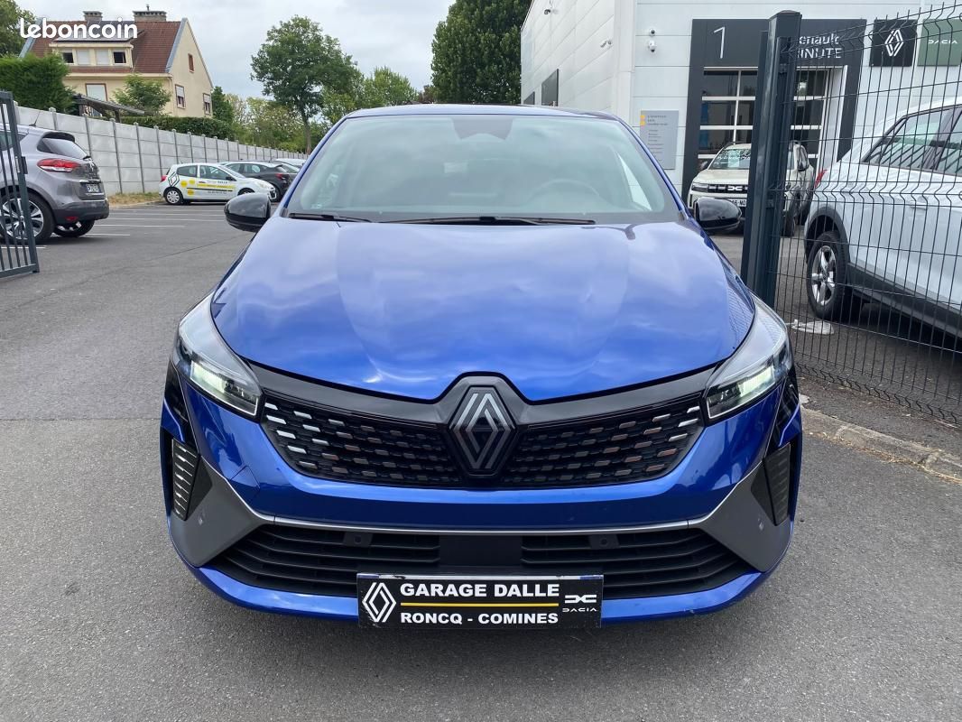 Renault Clio 5 ESPRIT ALPINE HYBRIDE E TECH 145 - CARPLAY/CAMERA/ DETECTEUR ANGLES MORTS/ CHARGEU... (image 2)