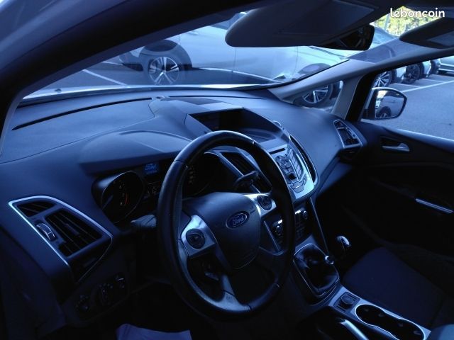 Ford GRAND C-MAX 1.0 SCTI 125CH ECOBOOST STOP&START TITANIUM (image 14)