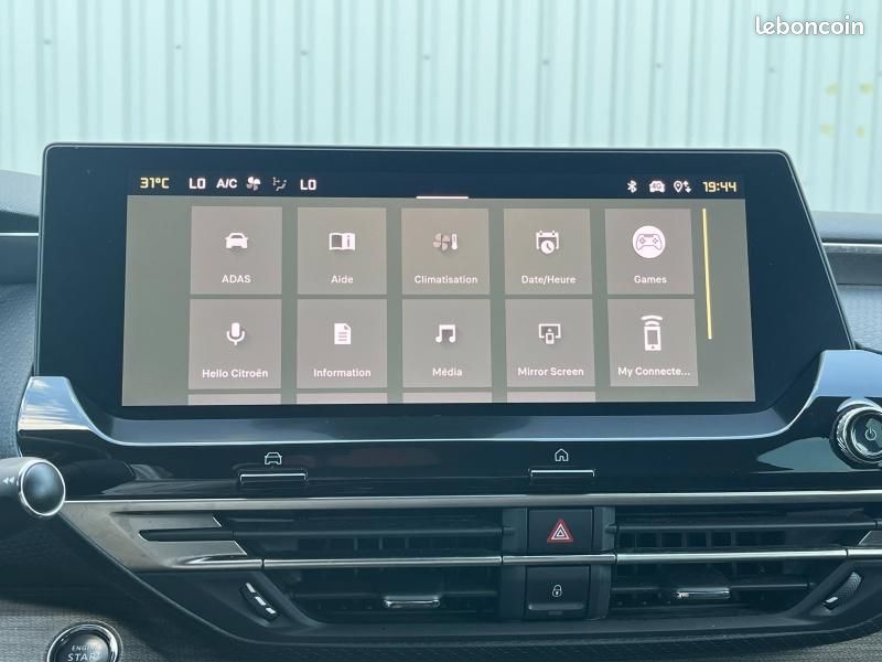 Citroen C5 X Essence 180 Shine EAT8 Caméra Régulateur Adaptatif GPS Radar AV CarPlay (image 20)