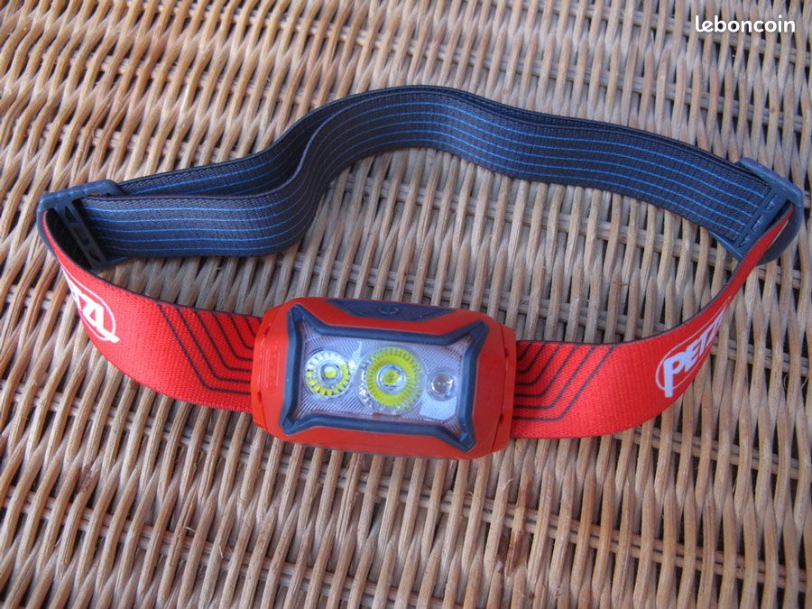 Lampe Frontale Petzl ACTIK 450 Lumens Rouge – Neuve, Livraison Gratuite
