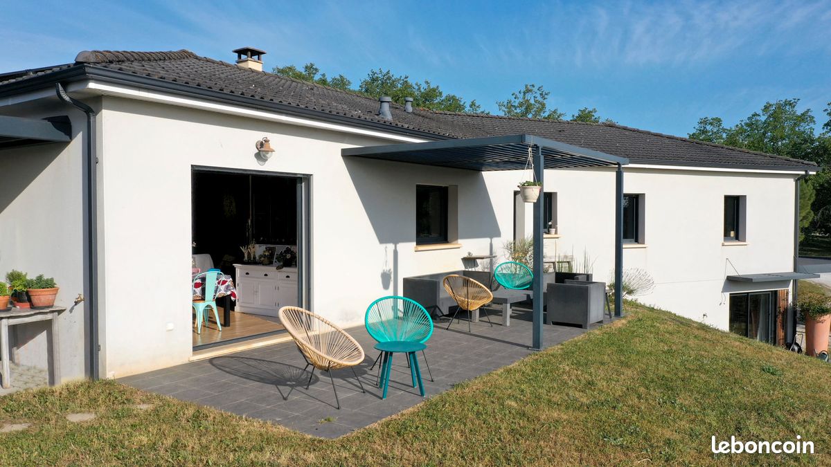 Maison 6 pièces 168 m² · à Cieurac · 168 m² · 364 900 €