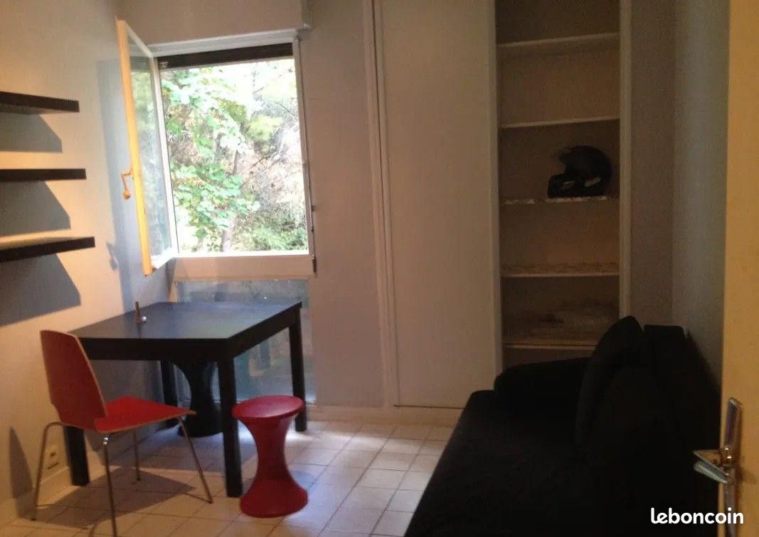 Appartement 1 pièce 15 m² · à Marseille · 15 m² · 560 €/mois