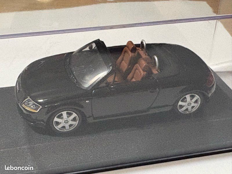 7# AUDI TT MK1 roadster gris nardo 1/18 Maisto EUR 45,00 - FR