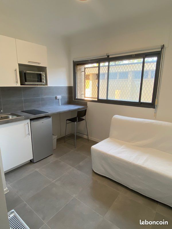 Appartement 1 pièce 12 m² · à Marseille · 12 m² · 460 €/mois