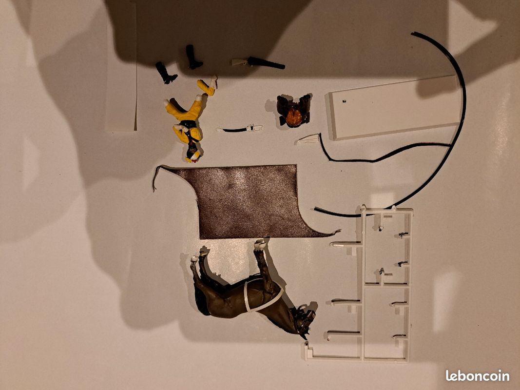 Boîte de model reduit (image 1)