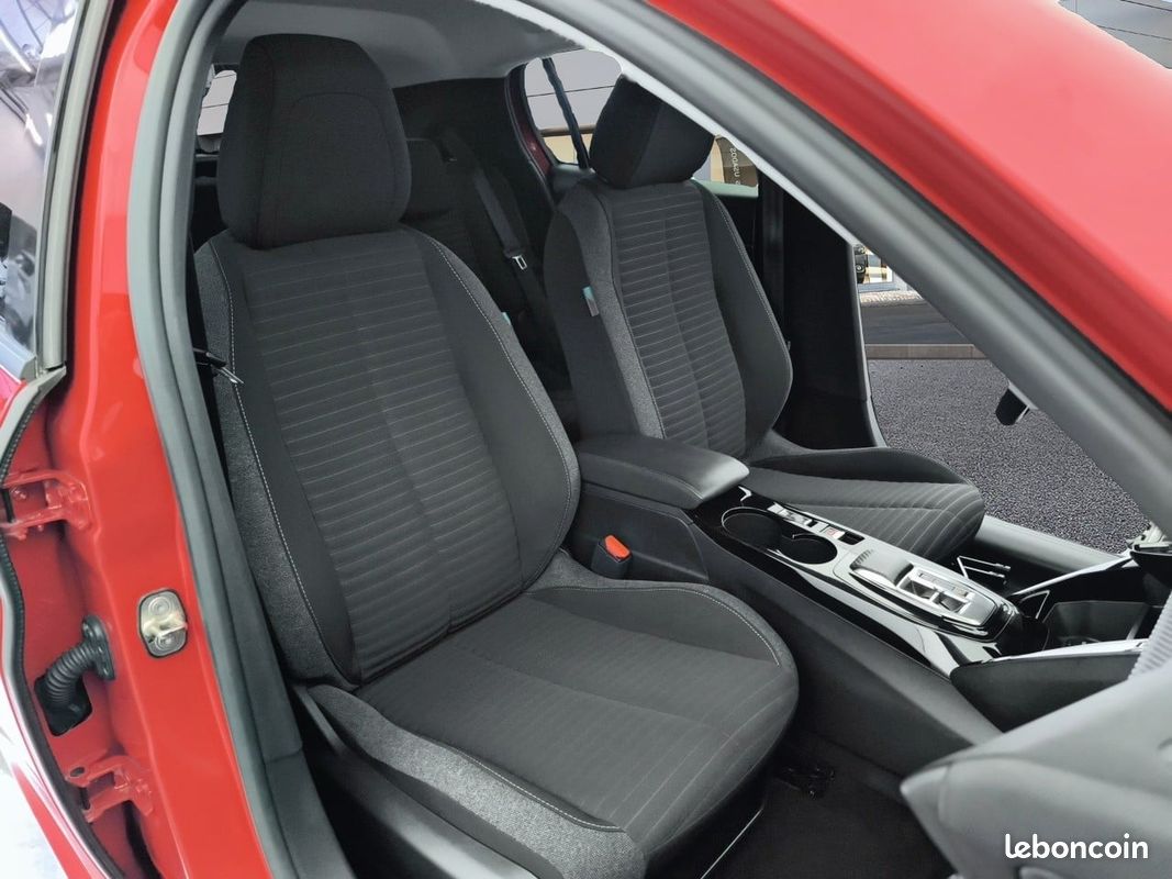 PEUGEOT 208 Electrique 50 kWh 136ch Style (image 13)