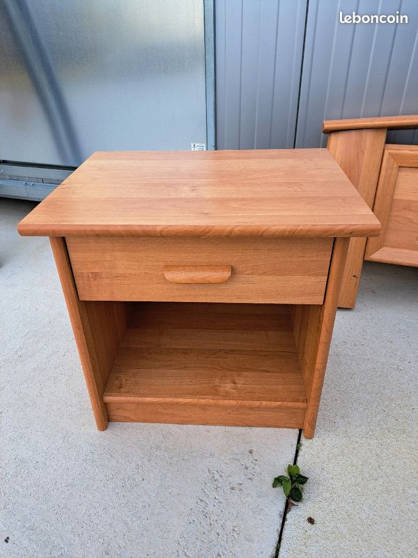 Lit et table de nuit (image 2)