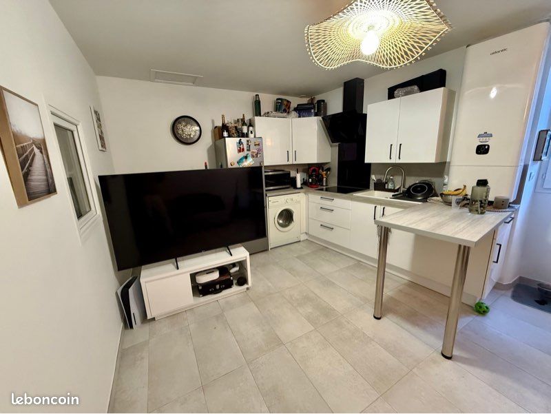 Appartement 1 pièce 32 m² · à Vauvert · 32 m² · 650 €