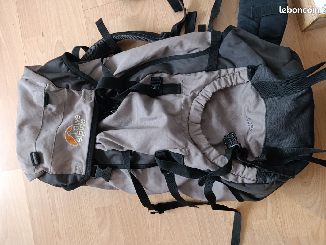 Lowe Alpine Holdall Kit Duffle Bag, Shoulder Or Handle