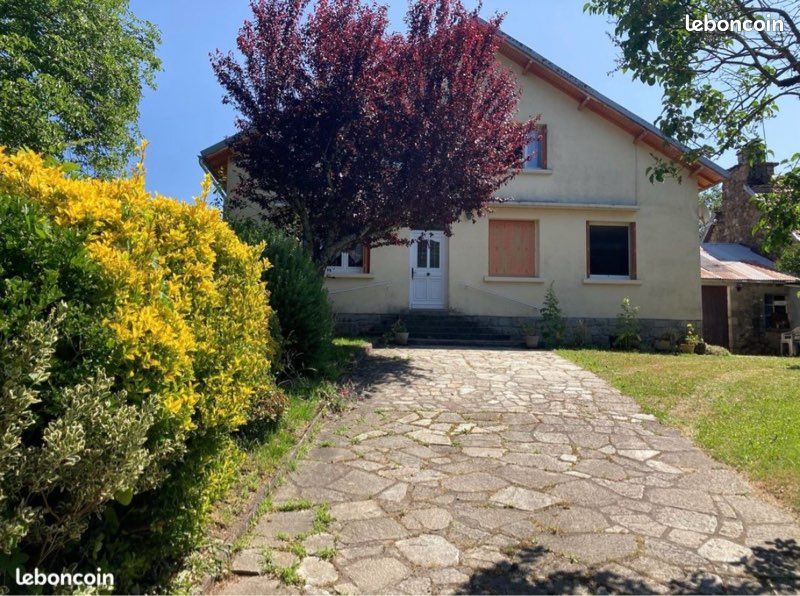 Maison 7 pièces 130 m² · à La Monselie · 130 m² · 90 000 €