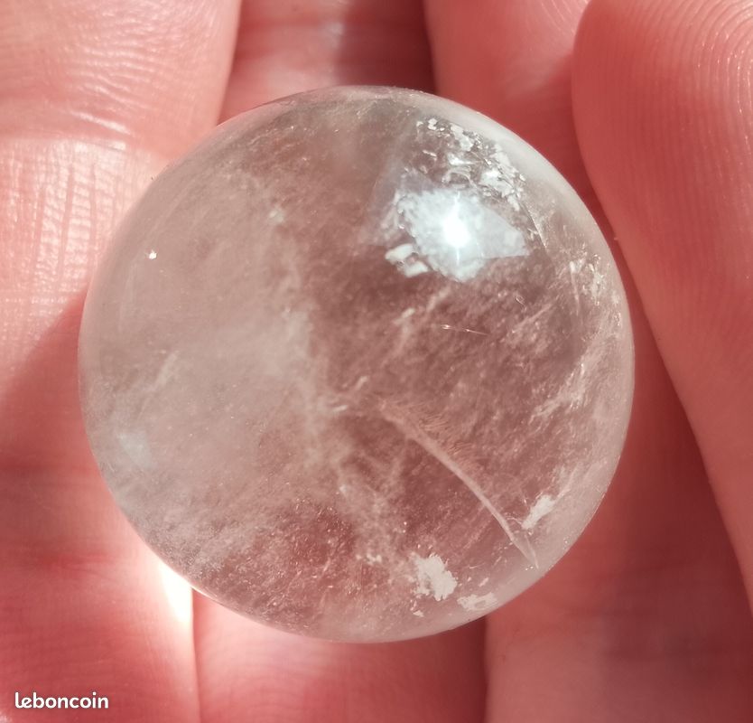 17.2gr 23.1mm sphère (boule) en cristal de roche de Madagascar pierre naturelle sculptée (image 2)