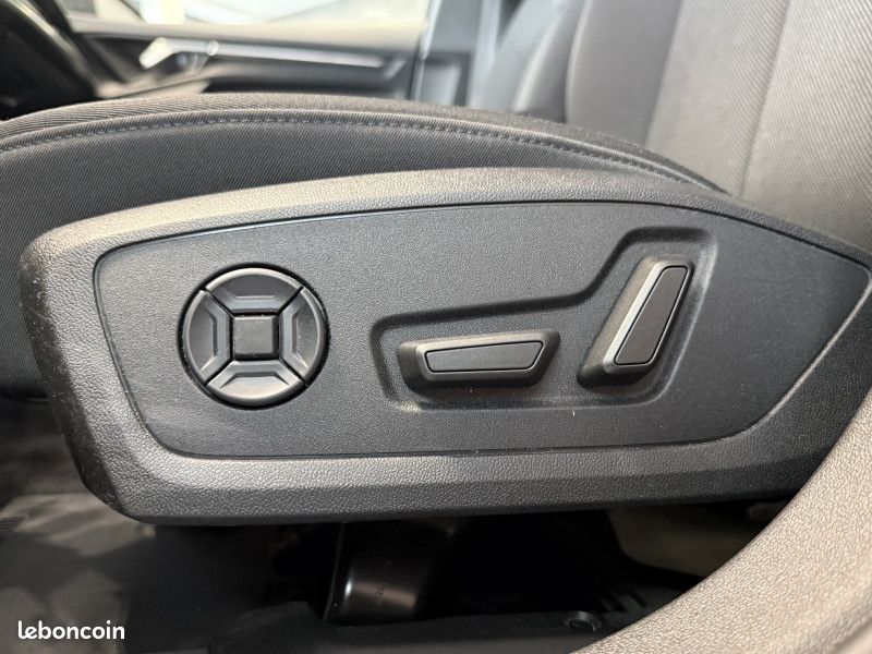 Audi A3 BERLINE / A PARTIR DE 307,90/MOIS* / 35 TFSI 150CH MILD HYBRID BUSINESS LINE S TRONIC 7 (image 26)
