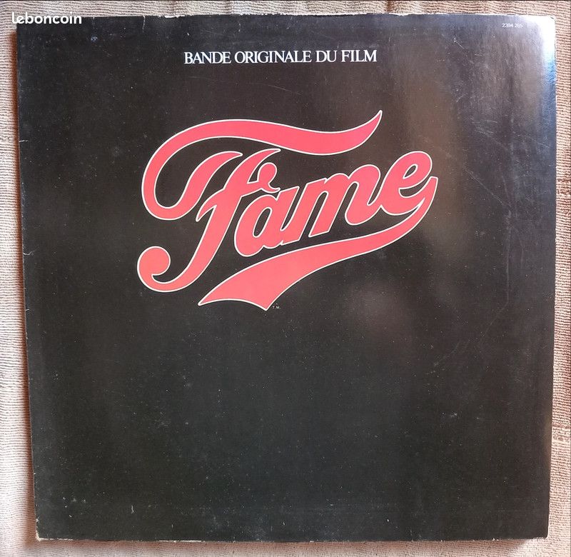 Bonjour, vends l'album vinyle original de la B.O du film Fame de 1980. Réf : 2394 265. Disque et poc (image 1)