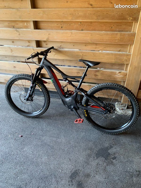 VTT électrique Specialized Turbo Levo Vélos