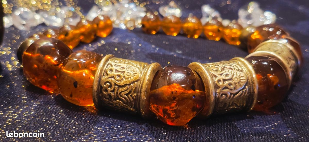 Collier Vintage Magnifique Avec Perles D'ambre, Bakélite Ou Verre - Occasion