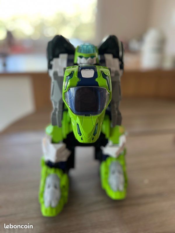 VTech Switch & Go Dinos - Furio, méga T-Rex robot RC VTech Switch & Go Dinos - Furio, méga T-Rex robot RC