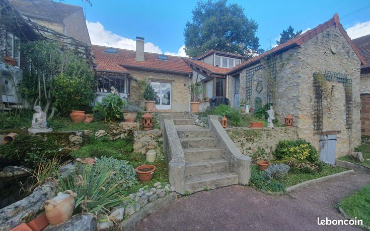 Maison 9 pièces 200 m²