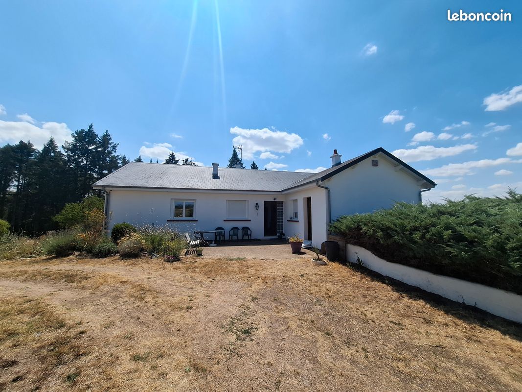 Maison 5 pièces 130 m² · à Vallon-en-Sully · 130 m² · 210 000 €