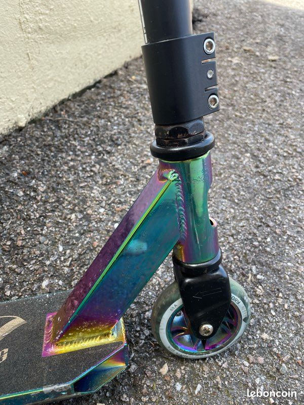 Trottinette Freestyle NKD Fuel - Neo Chrome / Arc-en-ciel (image 3)